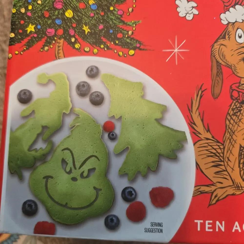 Merry Grinchmas Pancake Mold Set (Just The Molds)